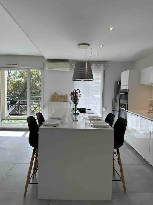 Charmant T3 Moderne Climatise Villeurbanne Exterior photo